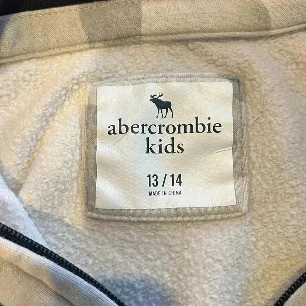 Abercrombie kids camo zip up hoodie jacket